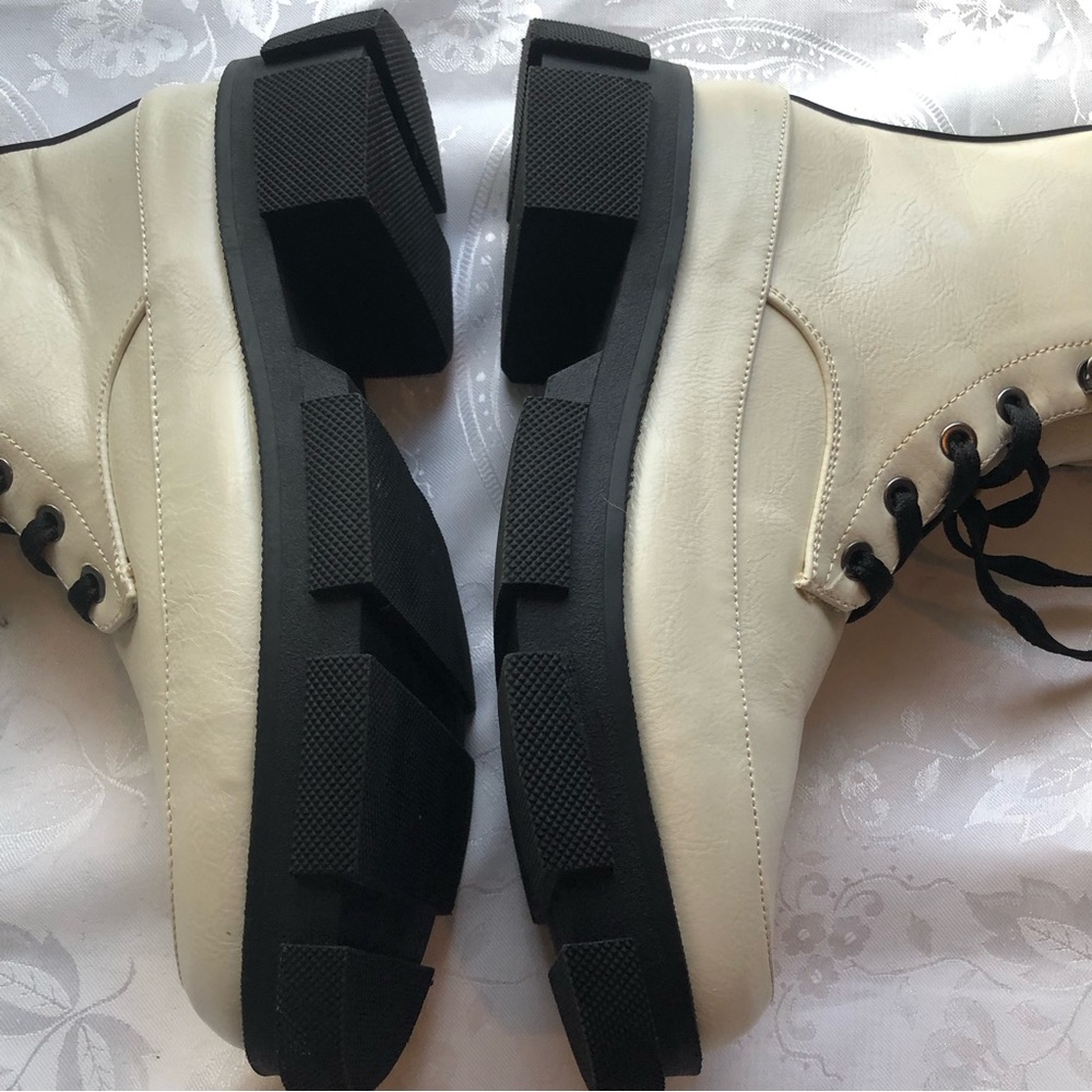 Bcbgeneration Ander Off White Combat Military Lac… - image 7